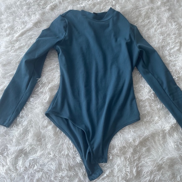 Body suit - Picture 2 of 2